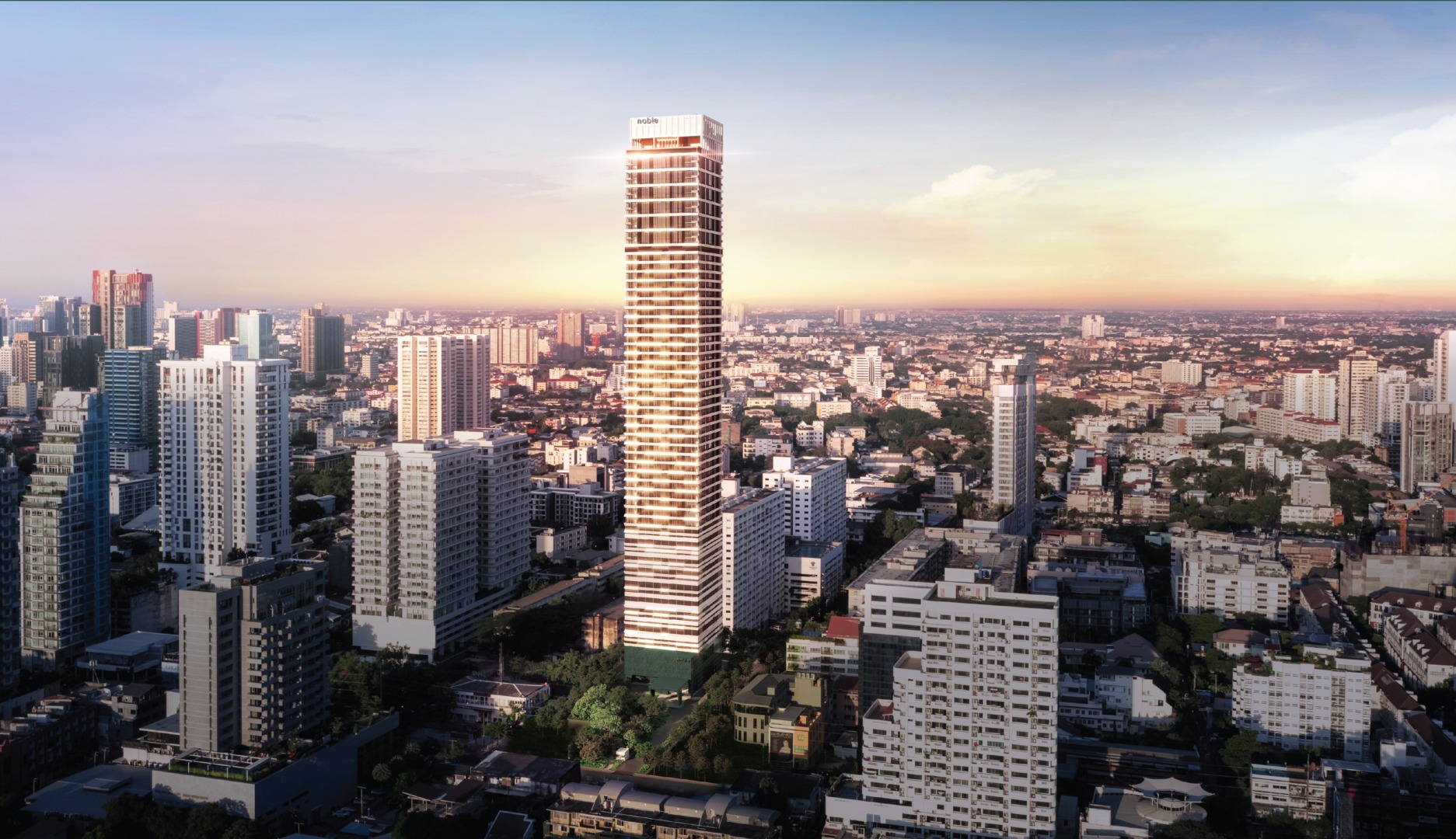 Noble Form Thonglor